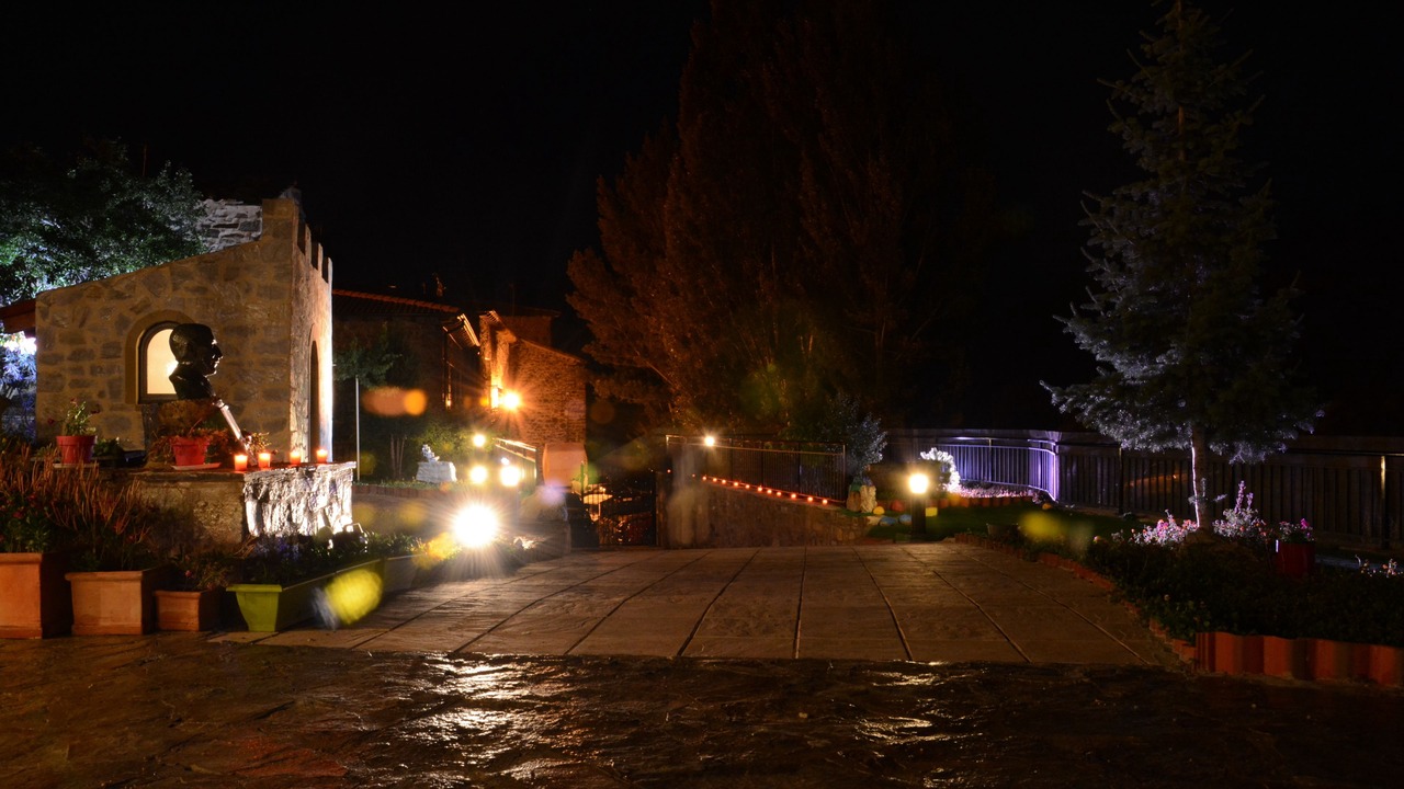 Photo of Outdoor in Bretun
