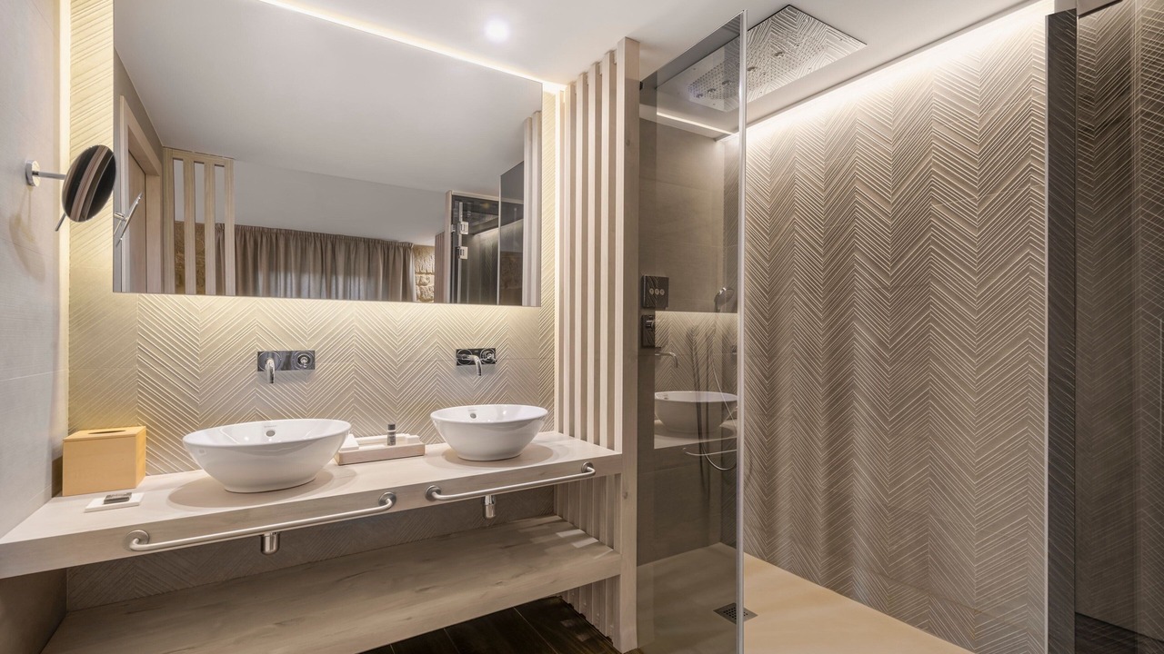 Photo of Bathroom in Brinas