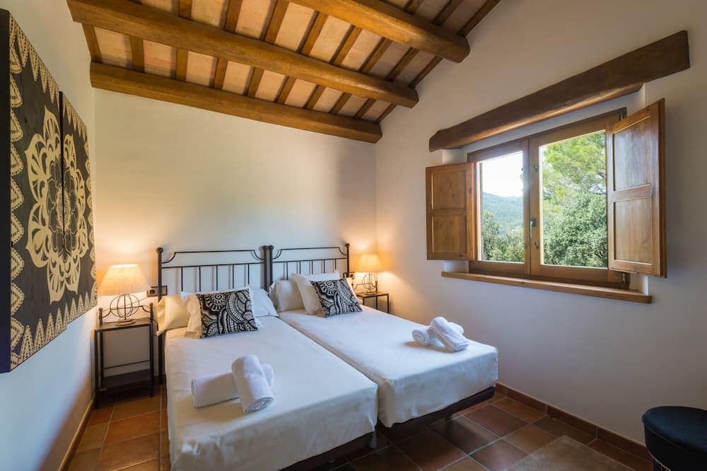 Photo of Bedroom in Santa Coloma de Farners