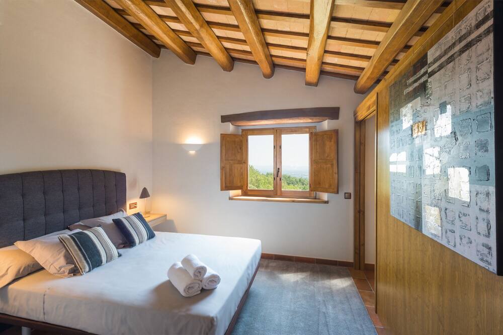 Photo of Bedroom in Santa Coloma de Farners