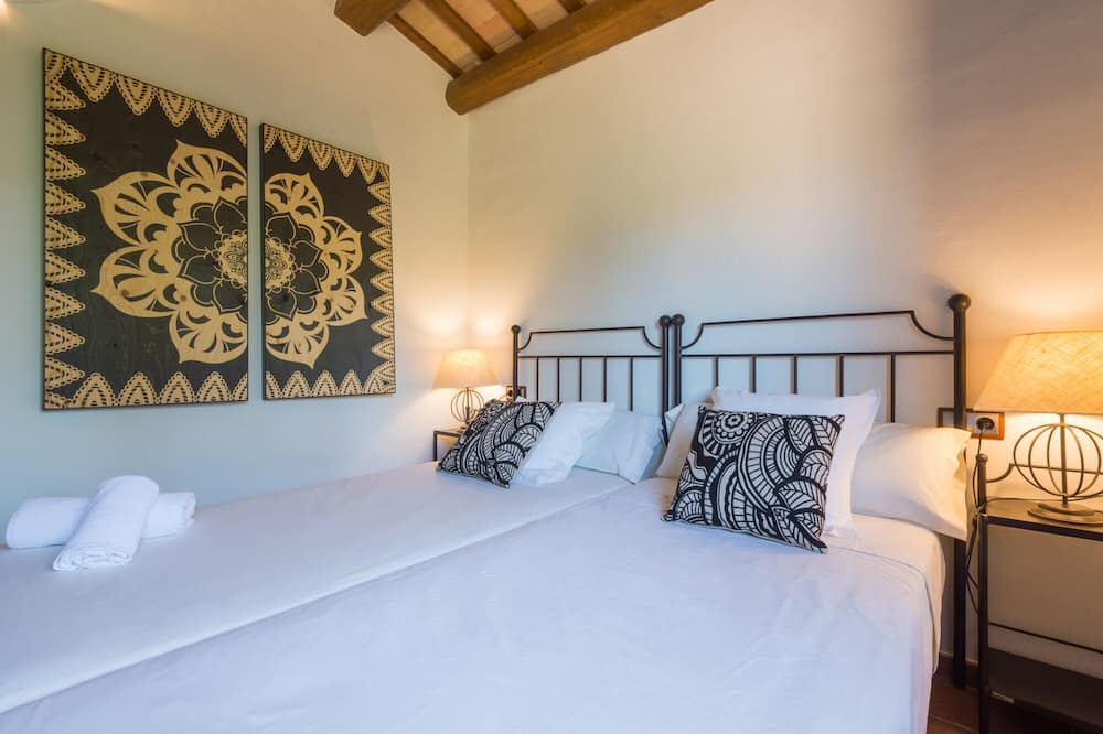 Photo of Bedroom in Santa Coloma de Farners