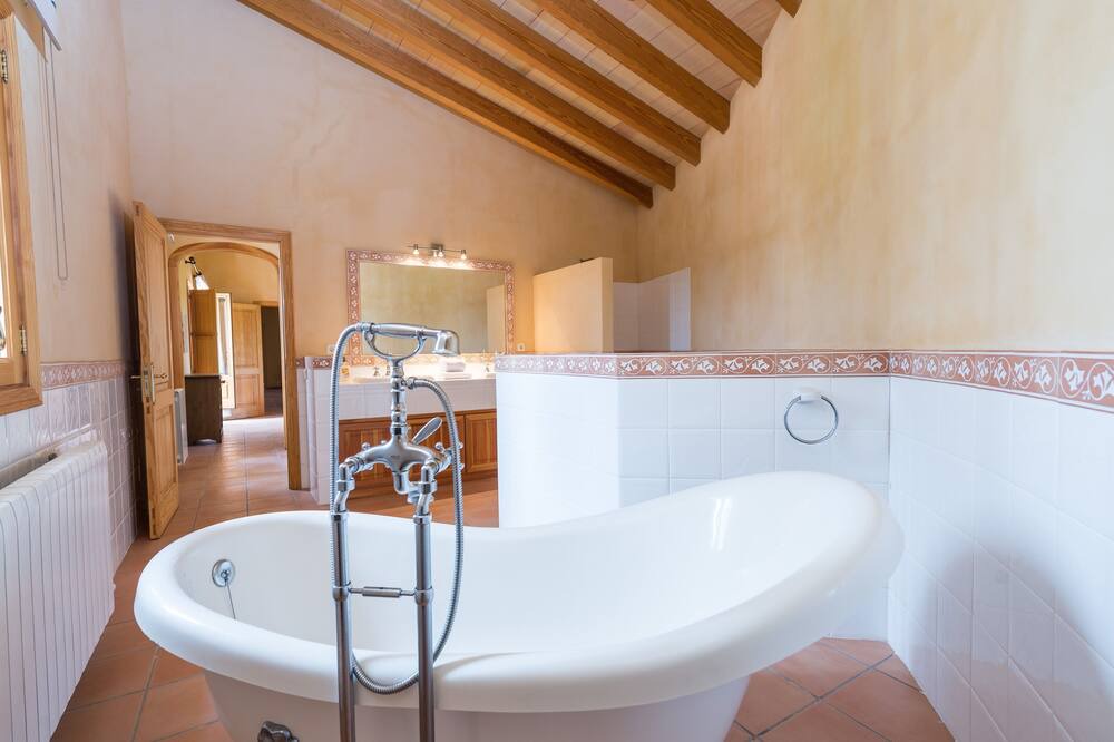 Photo of Bathroom in Sa Cabaneta