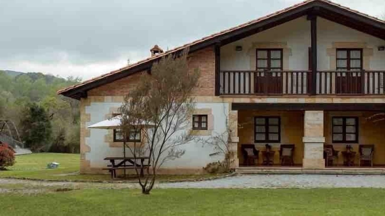 Photo of Buildings in El Barcenal