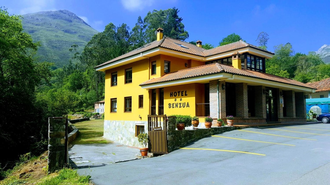 Photo of Outdoor in Mestas