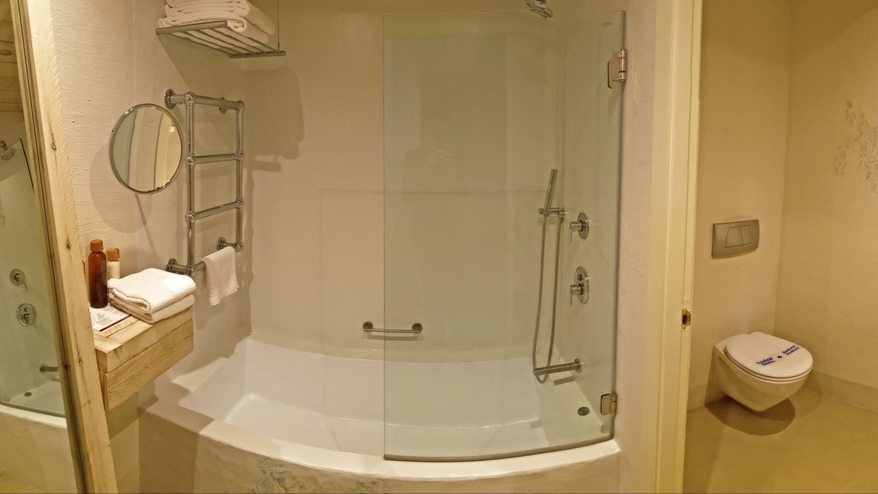 Photo of Bathroom in Regencos