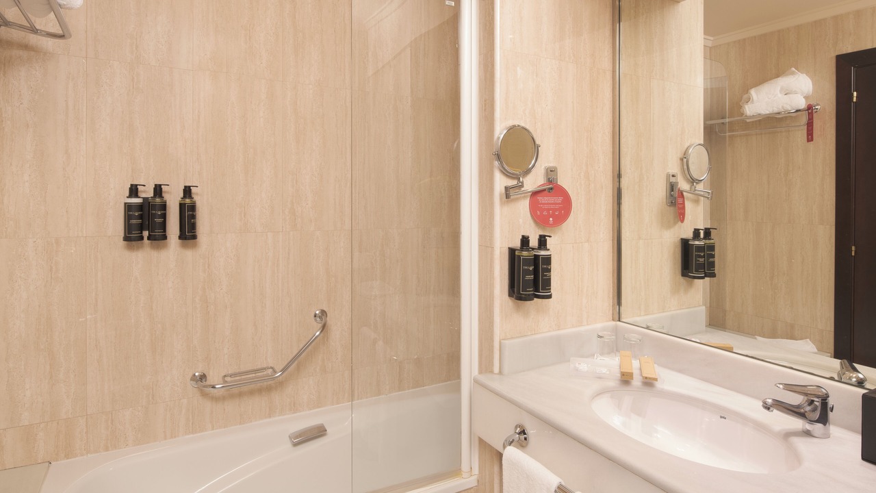 Photo of Bathroom in Las Campas y San Claudio