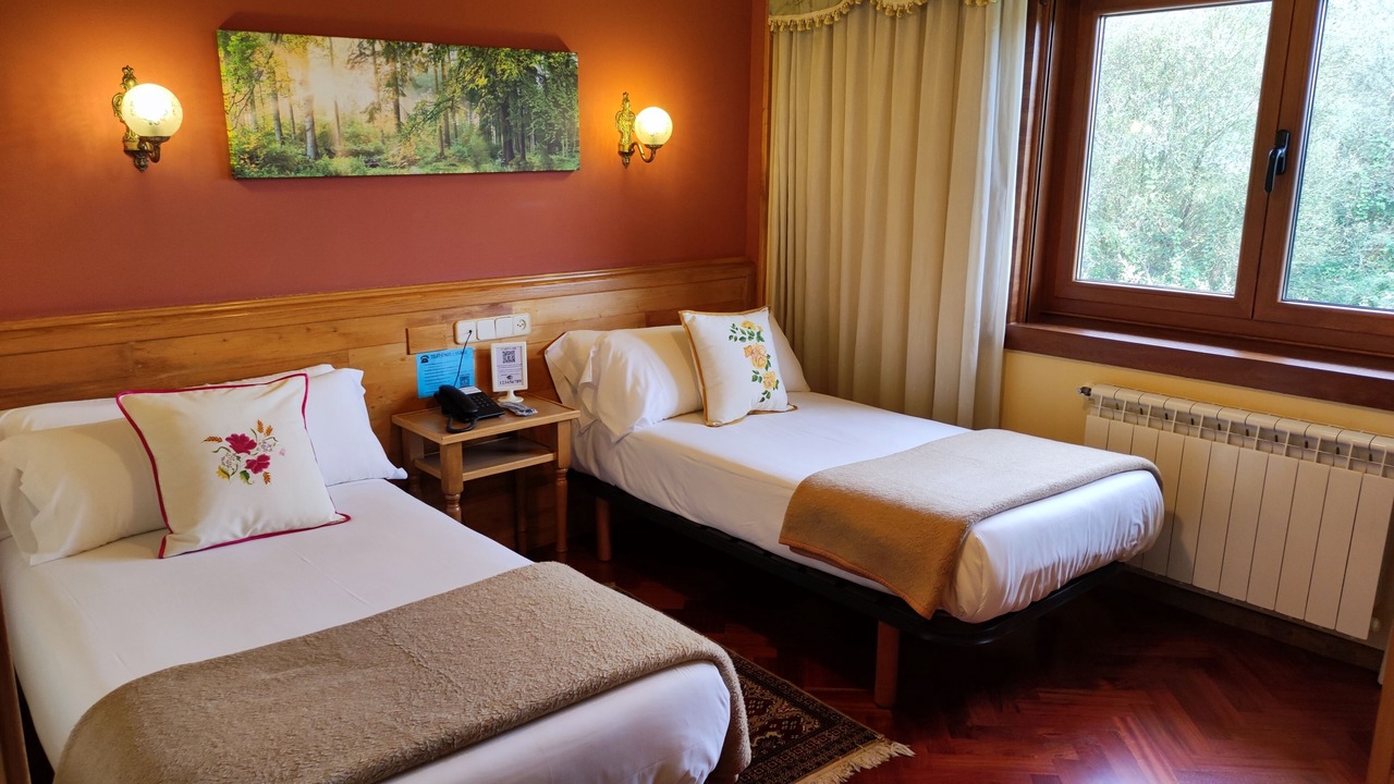 Photo of Bedroom in Oleiros
