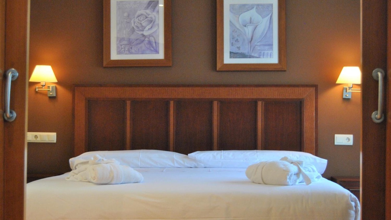 Photo of Bedroom in Carbajal de la Legua