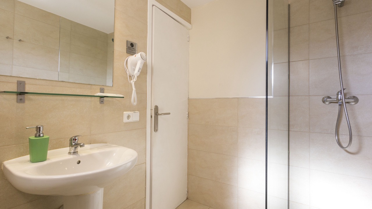 Photo of Bathroom in Son Armadams