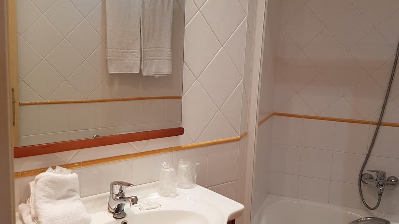 Photo of Bathroom in San Vicente de la Barquera