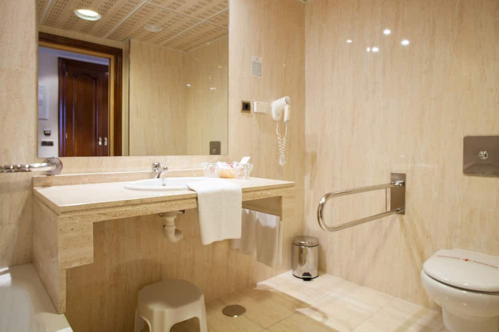 Photo of Bathroom in Almazan