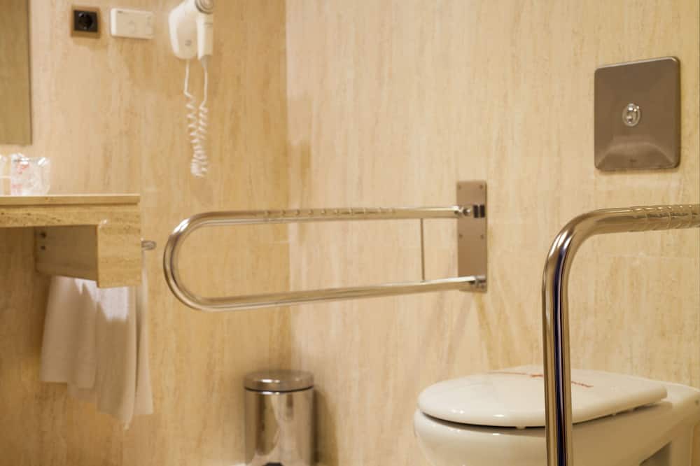 Photo of Bathroom in Almazan