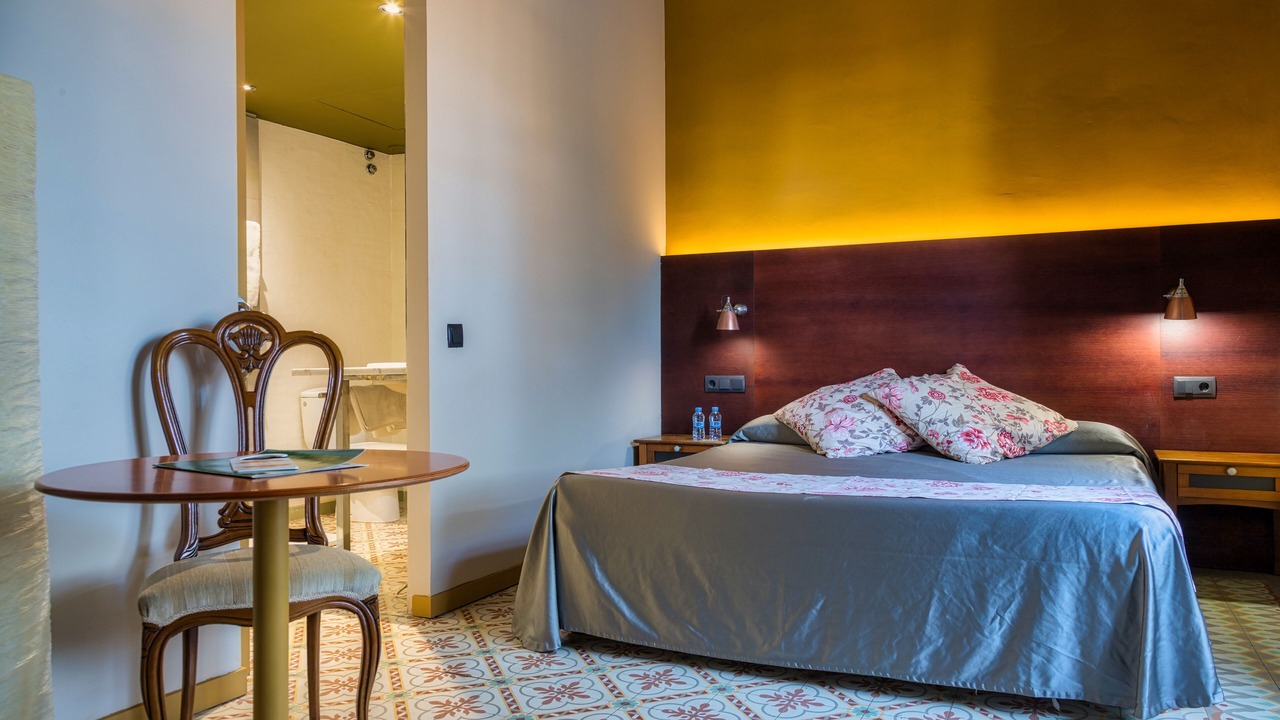 Photo of Bedroom in Besalu