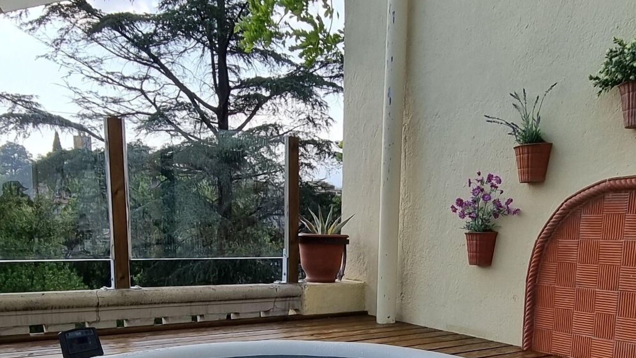 Photo of Others in Besalu