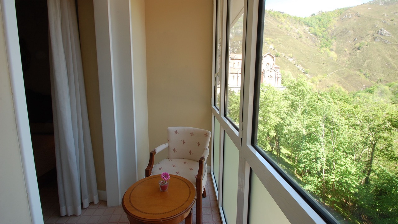 Photo of Others in Covadonga
