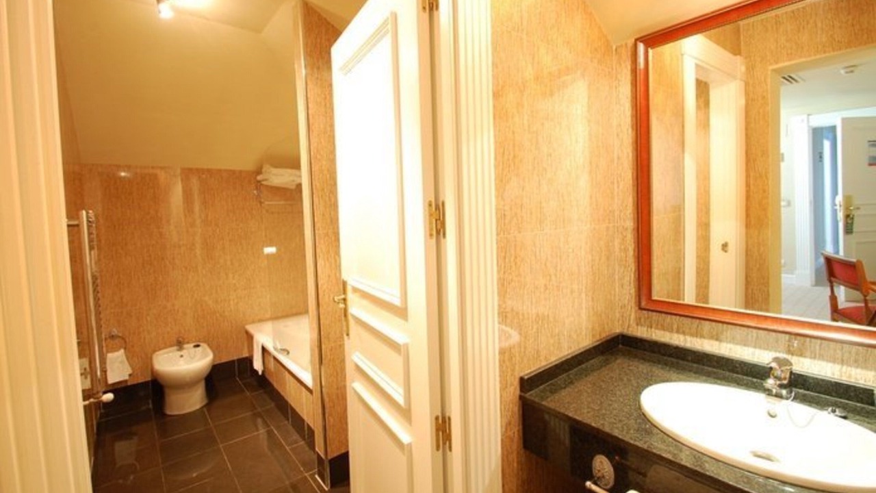 Photo of Bathroom in Covadonga