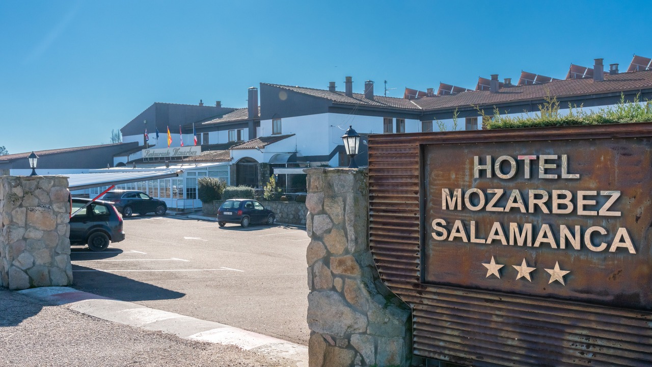 Photo of Outdoor in Mozarbez