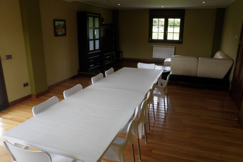 Photo of Others in El Cueto