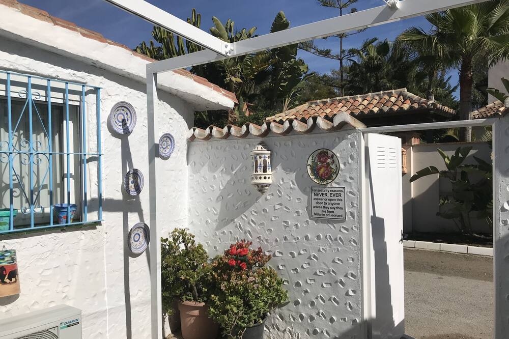 Photo of Outdoor in El Paraiso