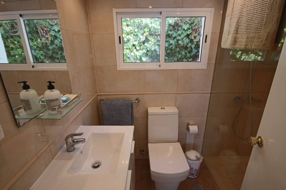Photo of Bathroom in El Paraiso