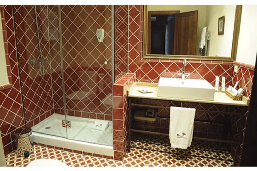 Photo of Bathroom in Anaya