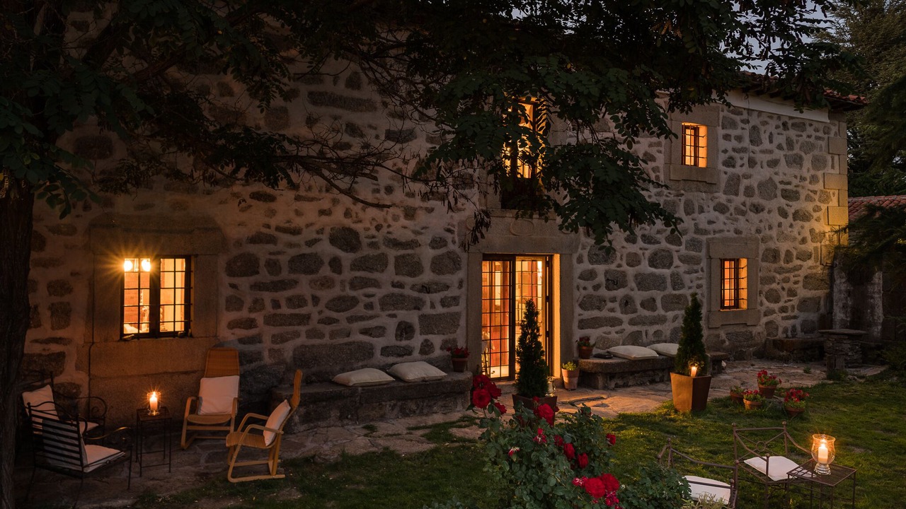 Photo of Buildings in Navarredonda de Gredos