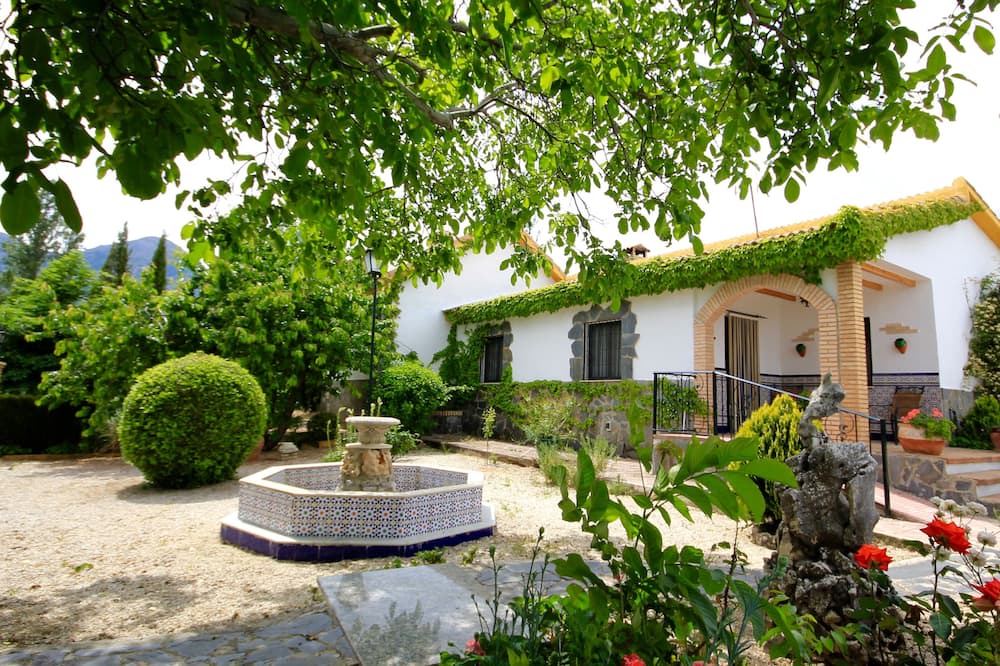 Photo of Outdoor in Torres