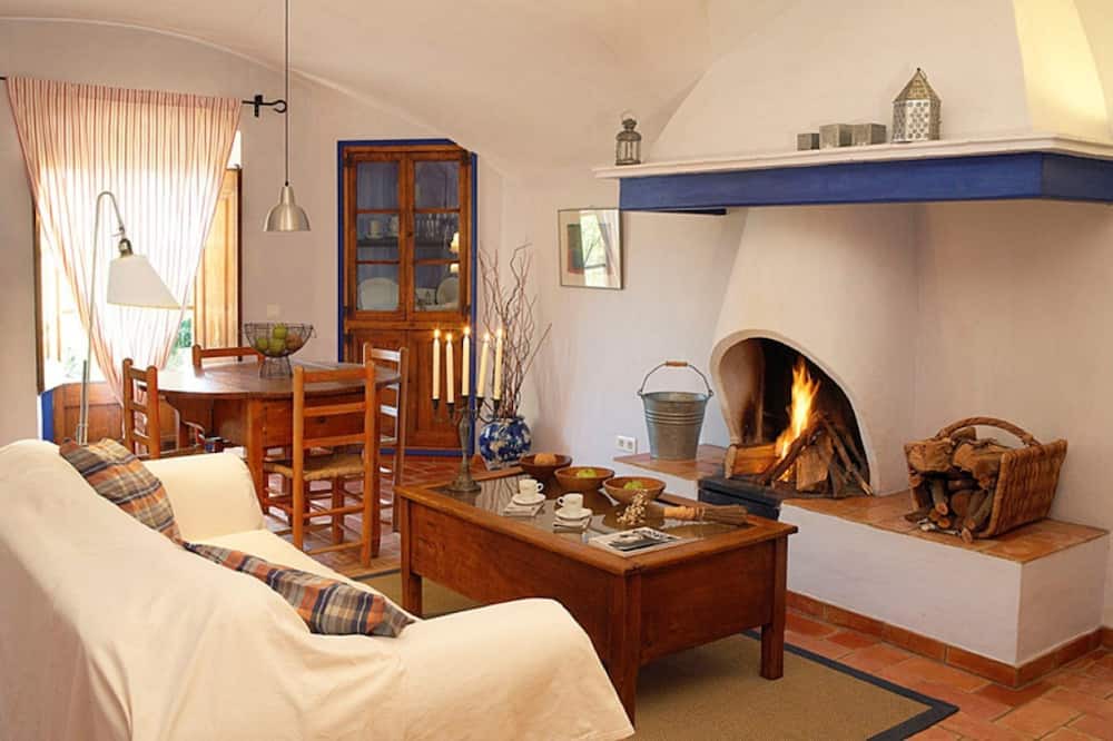 Photo of Livingroom in Madremanya
