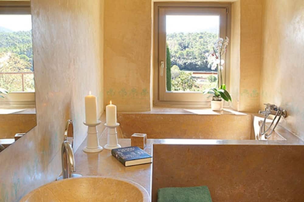Photo of Bathroom in Madremanya