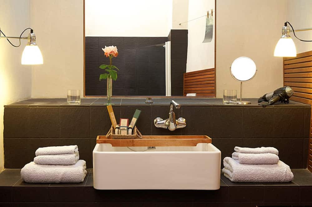 Photo of Bathroom in Madremanya