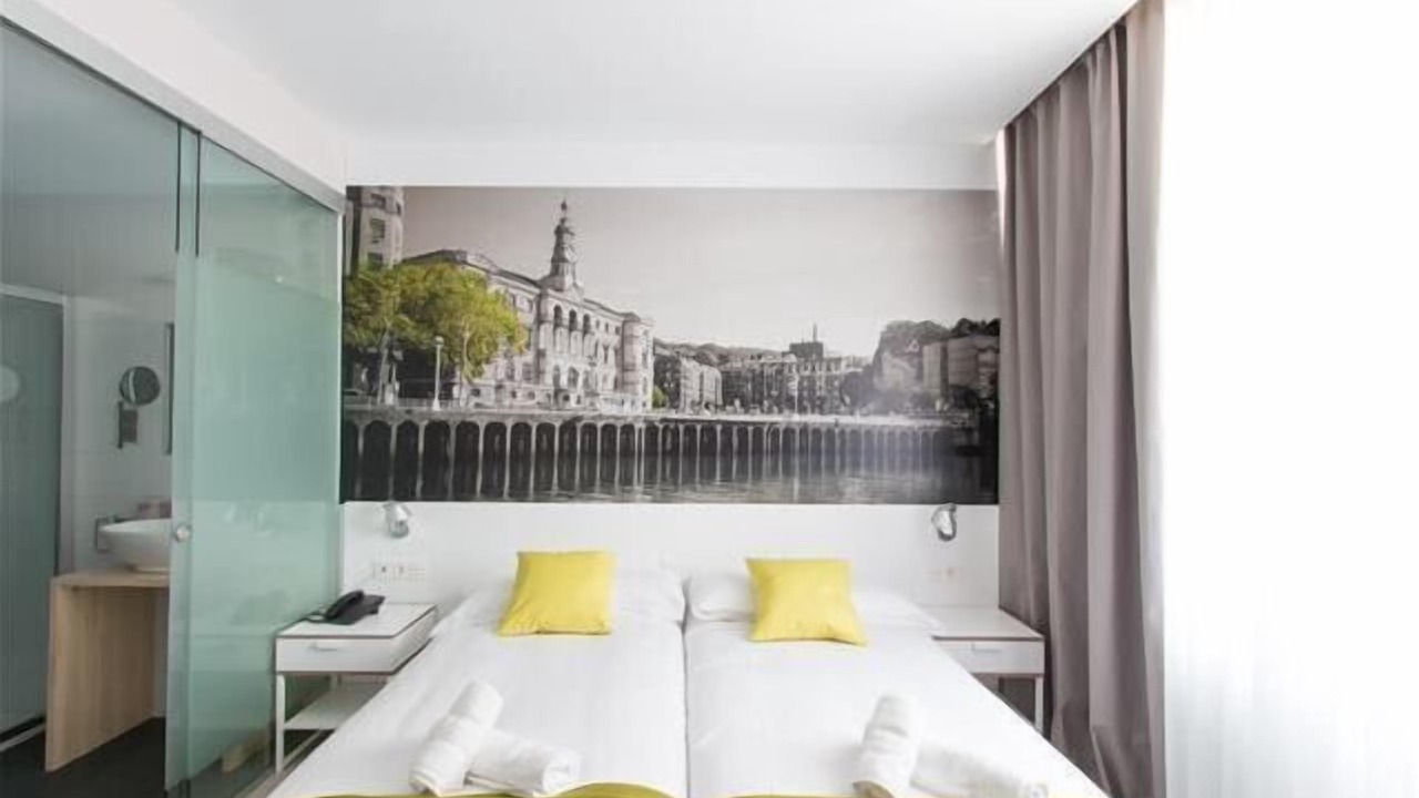 Photo of Bedroom in Abando