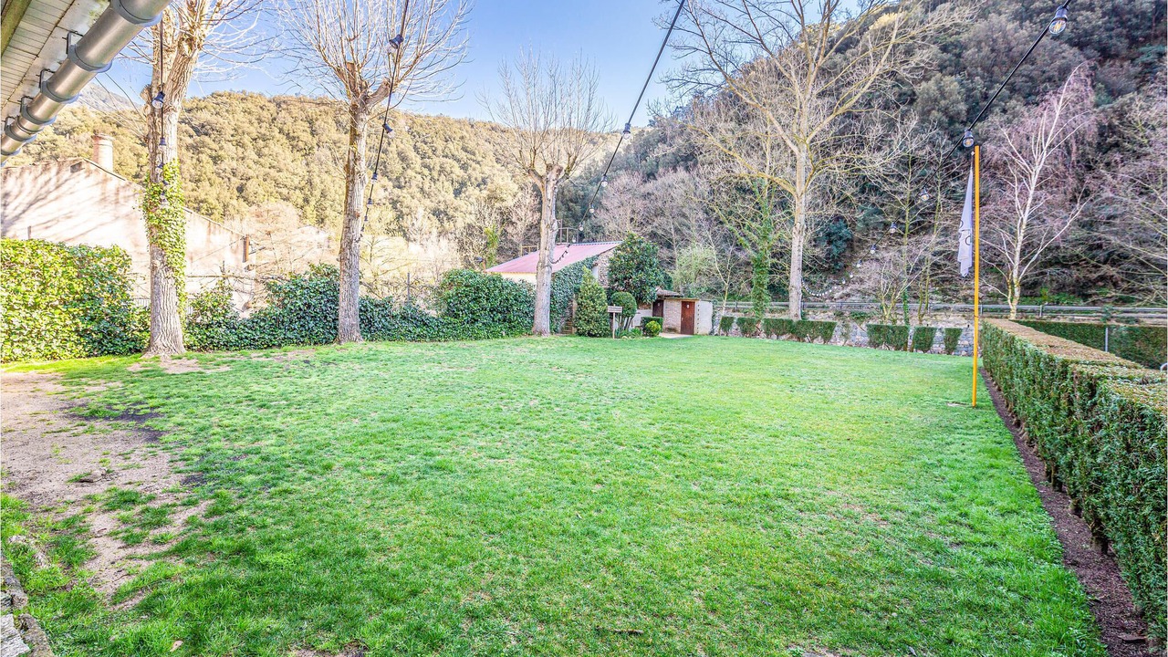 Photo of Outdoor in Osor