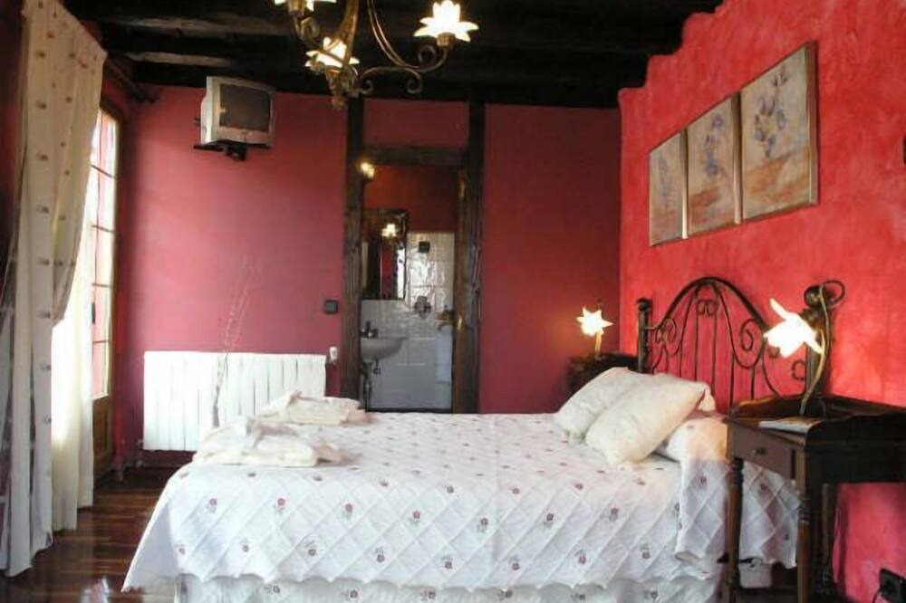 Photo of Bedroom in Cos