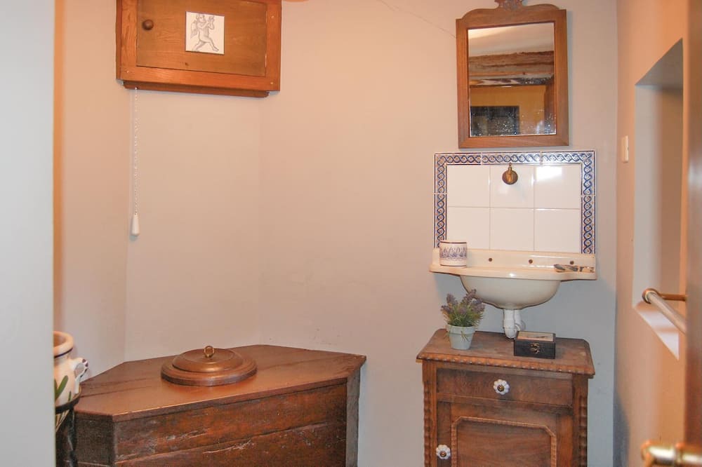 Photo of Bathroom in Bricia