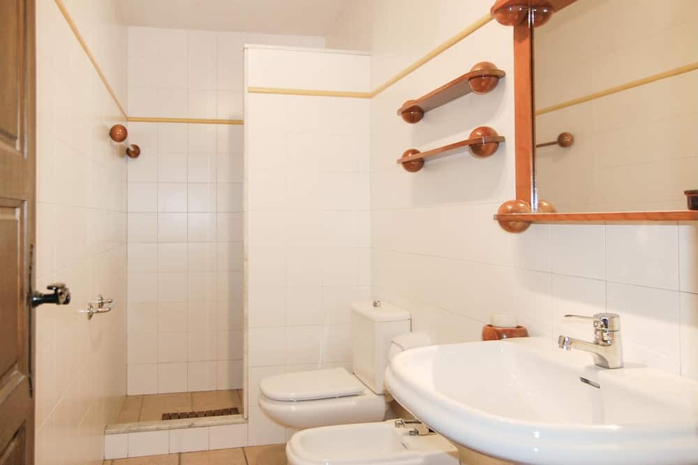 Photo of Bathroom in Bricia