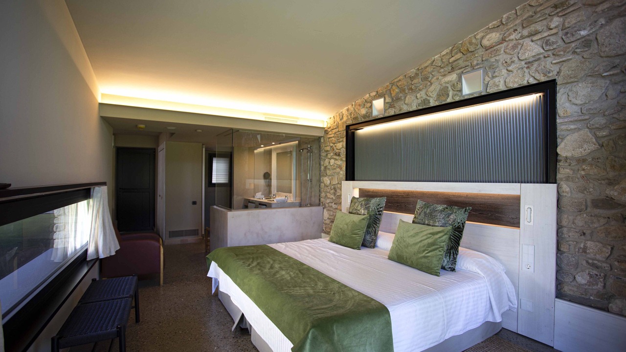 Photo of Bedroom in Monells