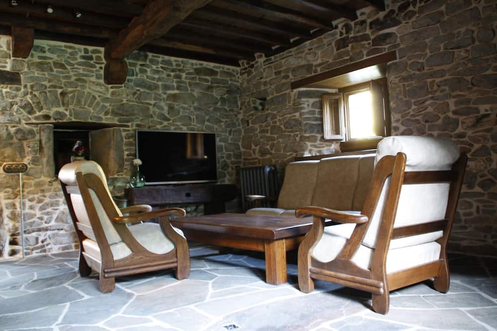 Photo of Livingroom in Corigos