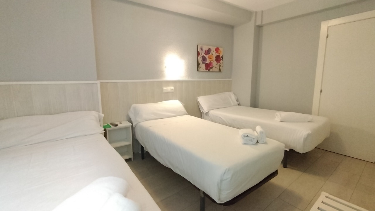 Photo of Bedroom in Oeste