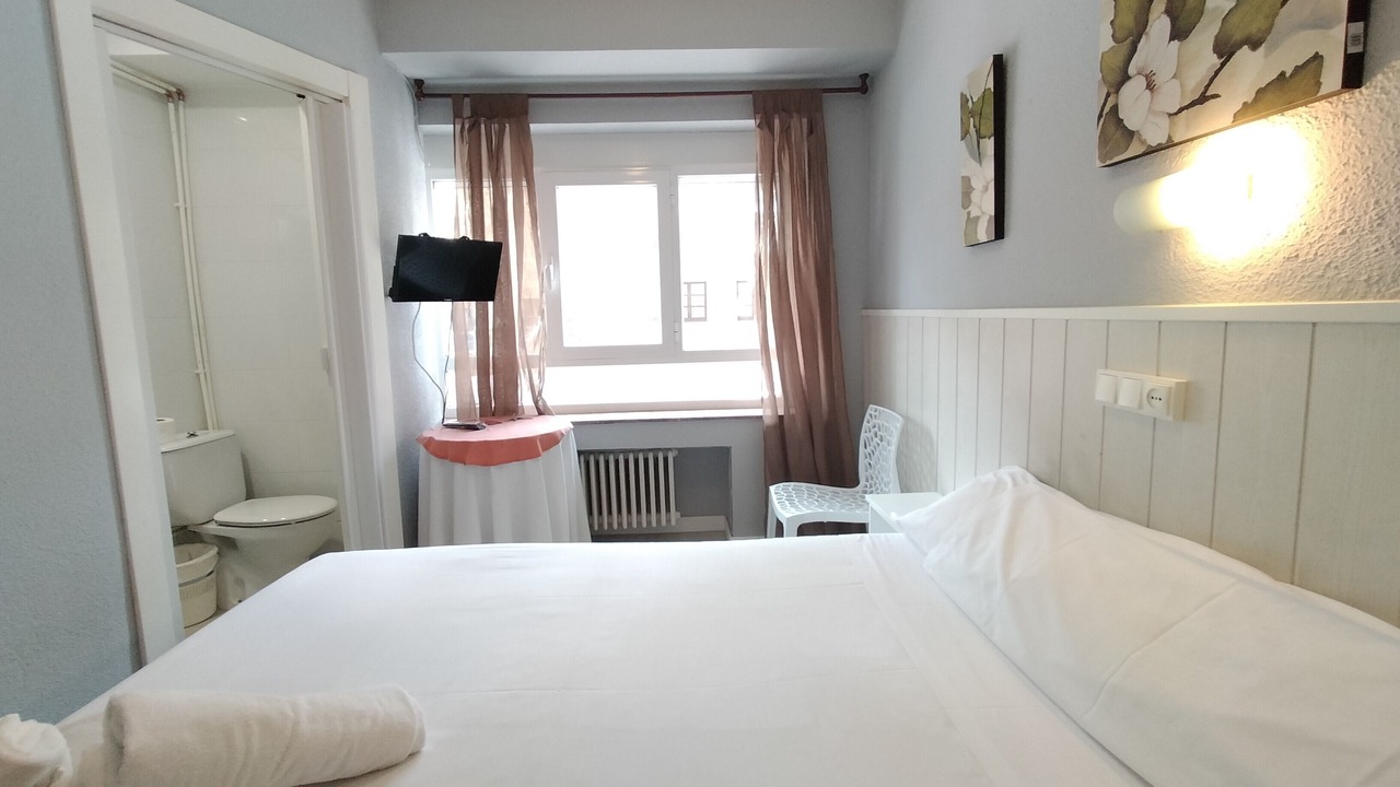Photo of Bedroom in Oeste