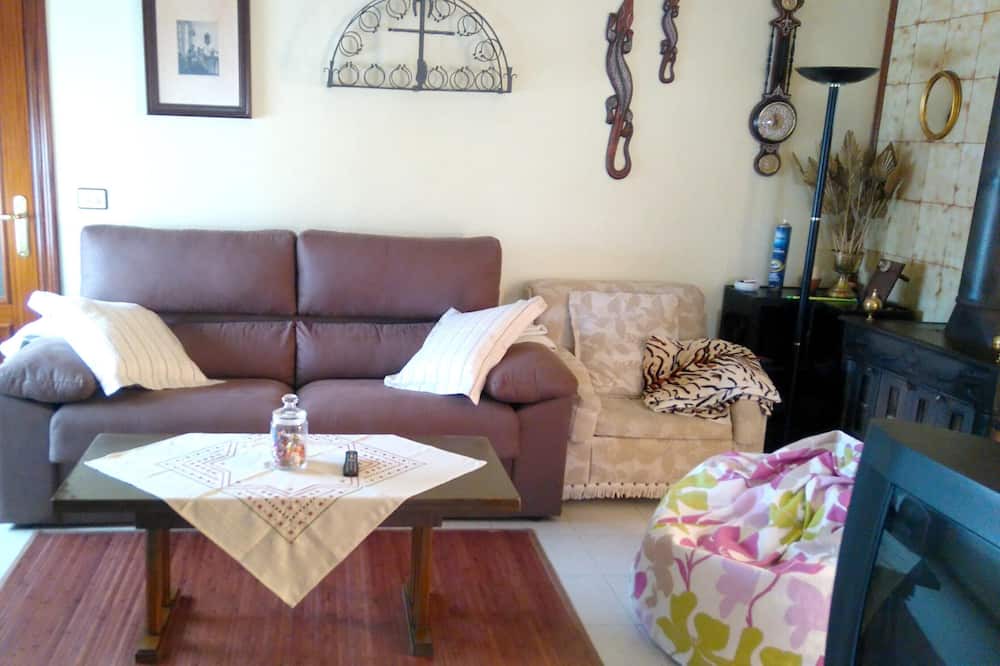 Photo of Livingroom in Chatun
