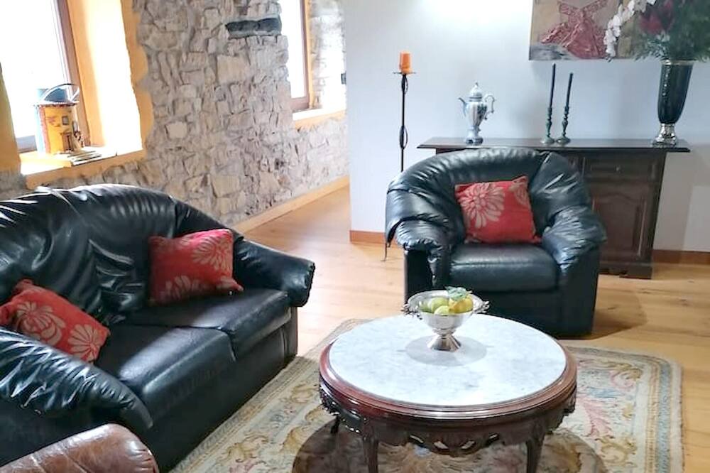 Photo of Livingroom in Ampuero