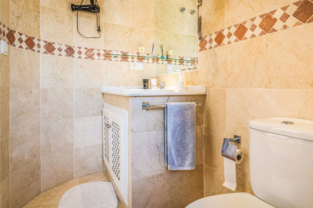 Photo of Bathroom in Algorfa