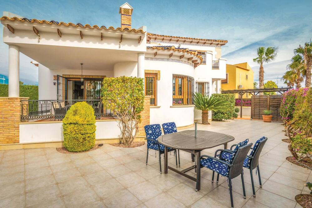 Photo of Patio Balcony in Algorfa