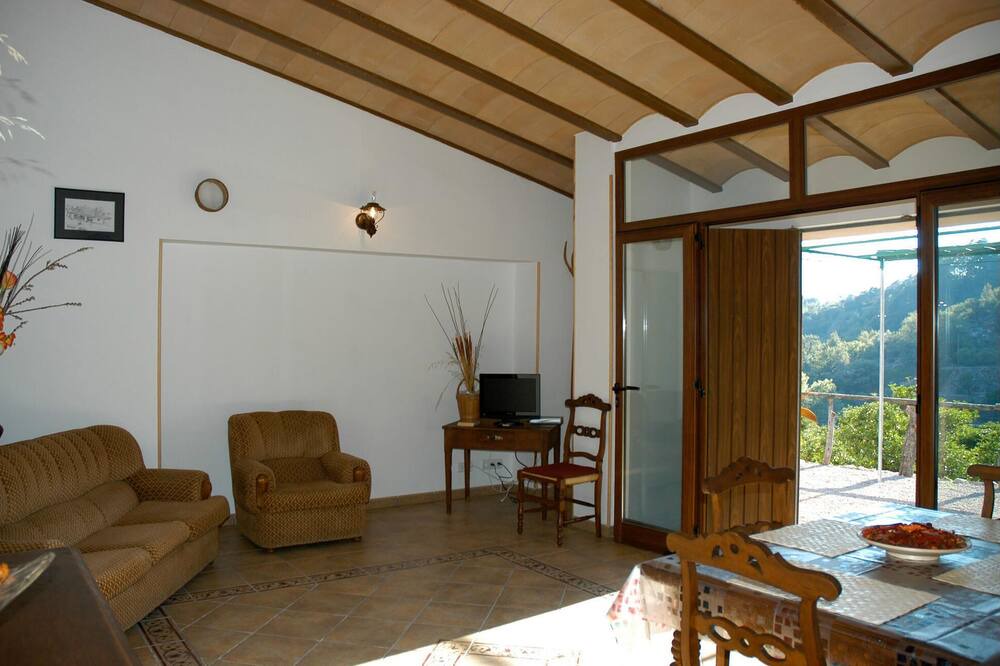 Photo of Bedroom in Biniaraix