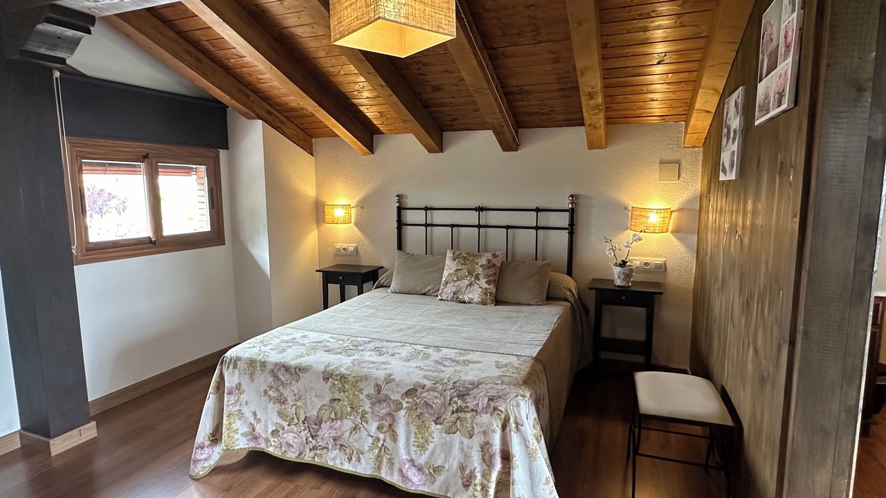 Photo of Bedroom in Losar de la Vera