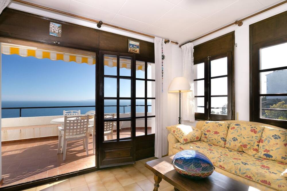 Photo of Livingroom in Almadraba-Canyelles