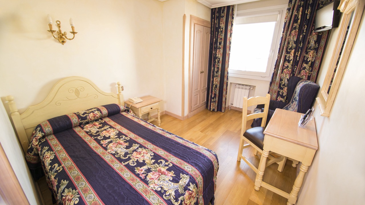 Photo of Bedroom in Aranda de Duero