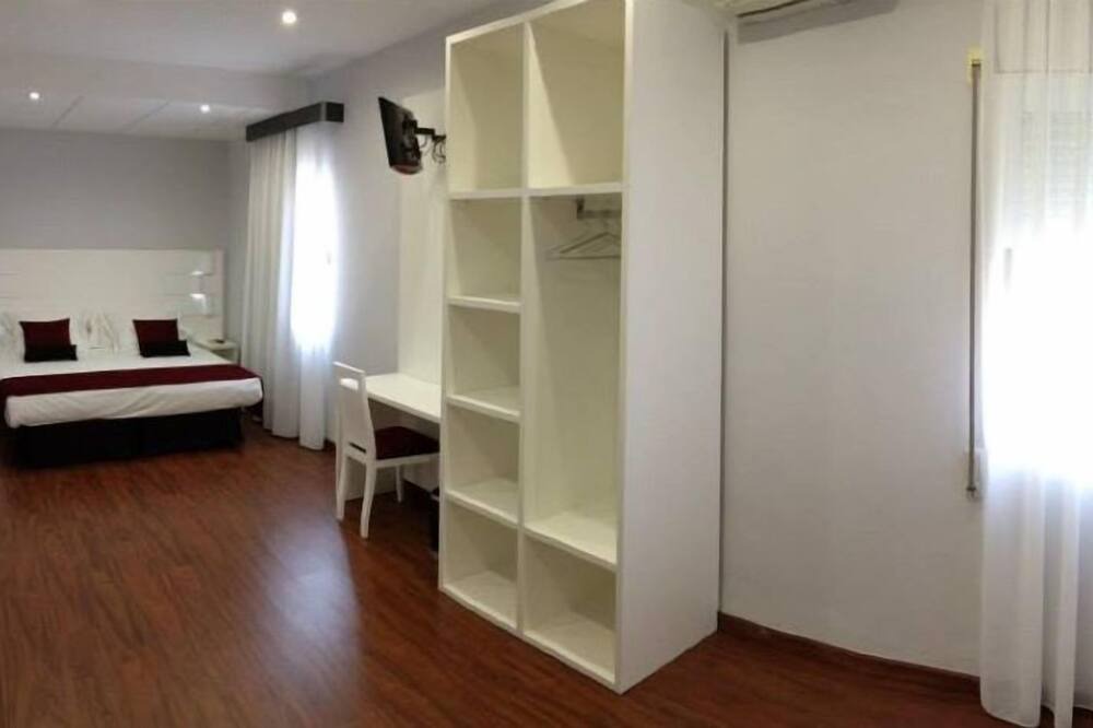 Photo of Bedroom in Benifallet