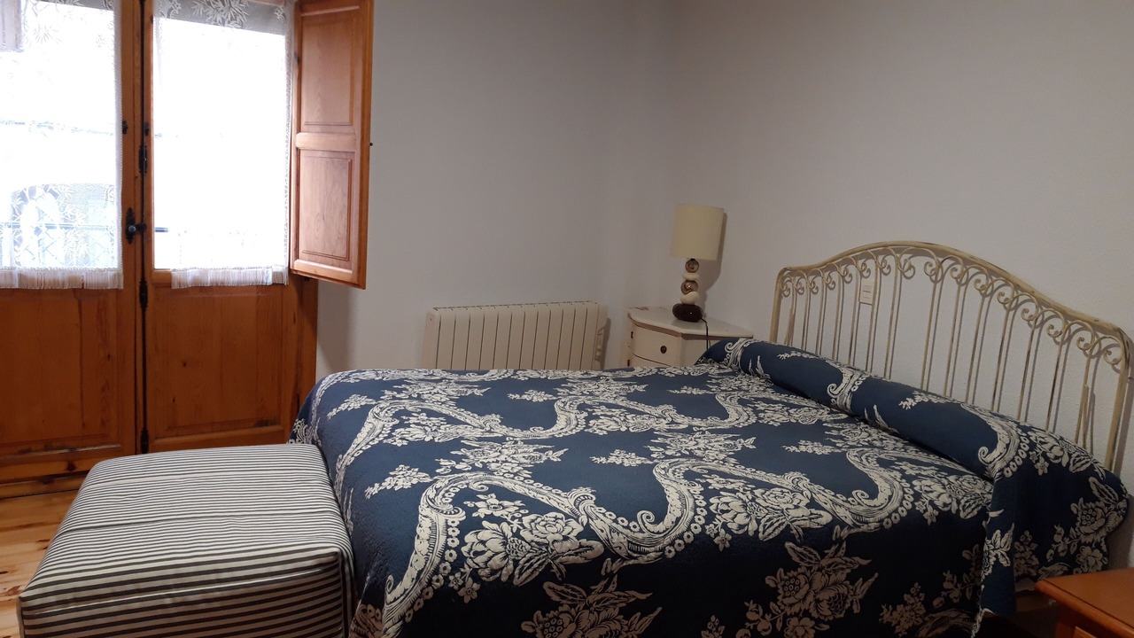 Photo of Bedroom in Penaranda de Duero