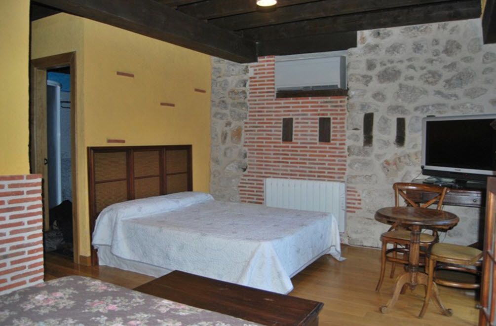 Photo of Bedroom in Penaranda de Duero